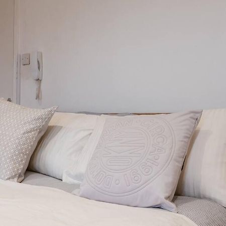Your Lovely Studio Flat- West3 Londen Buitenkant foto